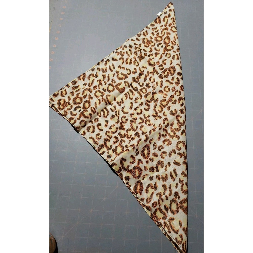 Head Scarf Handkerchief Bandana Brown Leopard Cheetah Print 19.5 x 20 Grannycore
